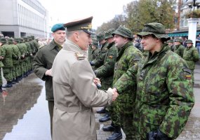 Į misiją Afganistane išlydėta dešimtoji Lietuvos karių pamaina  - 4