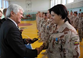 Rukloje pasitikti misiją Afganistane baigę Lietuvos kariai - 2