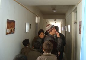 Lietuvos karys afganistaniečiams padovanojo nuotraukų parodą - 3