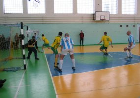 Brigados „Geležinis Vilkas“  kariai  rungėsi mažojo futbolo čempionate - 1