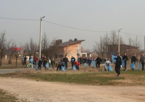 Mindaugo bataliono kariai prisideda prie švarinimosi akcijos „Darom 2010“ - 2