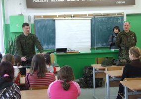 „Nacionalinė gynybos diena“  Pivašiūnų vidurinėje mokykloje - 1