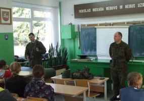 „Nacionalinė gynybos diena“  Pivašiūnų vidurinėje mokykloje - 2