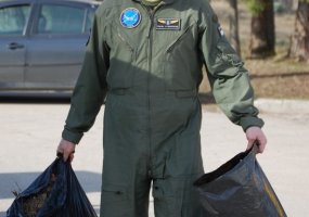 Aviacijos bazėje vyko pavasarinė talka „Darom 2010“ - 3