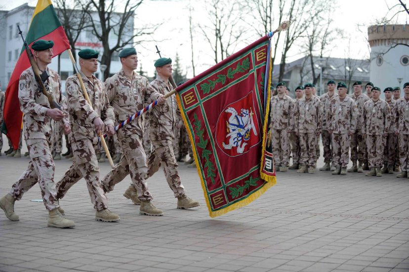 Į misiją Afganistane išlydėti Lietuvos kariai