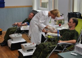 Lietuvos kariuomenės Jungtinio štabo kariai dalyvavo kraujo donorystės akcijoje - 1