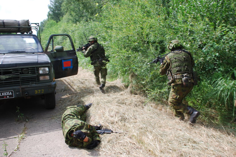 Karaliaus Mindaugo batalione - Sunkiosios ginkluotės kuopos karių pratybos