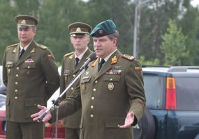 Mokymo ir personalo valdybai vadovaus plk. G. Ažubalis - 3