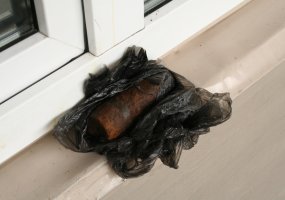 Kariai prašo gyventojus, radus sprogmenį, apie tai nedelsiant pranešti, bet sprogmenų į... - 1