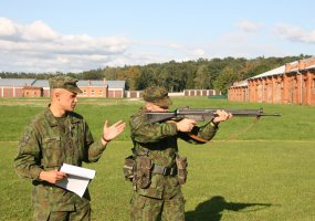 Inžinerijos bataliono Štabo kariai atnaujino individualius taktikos įgūdžius - 1