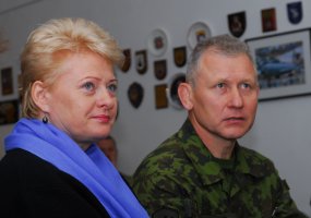Tarptautines specialiųjų operacijų pajėgų pratybas „Šakalo akmuo“ stebėjo šalies prezidentė ir... - 2