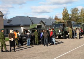 Karaliaus Mindaugo batalione surengta moksleivių ekskursija - 2