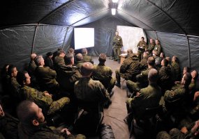 Tarptautinėse pratybose „Stiprus liūtas“ operacijų planavimo įgūdžius tobulina brigados... - 5