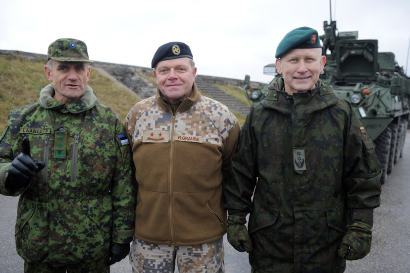 Lietuvos kariuomenės vadas stebėjo bendras Baltijos šalių ir JAV pratybas 