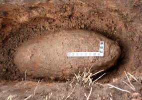 Kariuomenės išminuotojai neutralizavo netoli Merkinės rastą 100 kg aviacinę bombą - 1