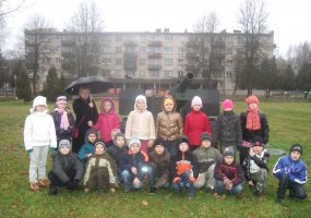 Minėdami Lietuvos kariuomenės dieną brigados kariai pasikvietė moksleivių, dalyvavo donorystės... - 1