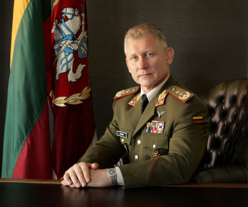 Lietuvos kariuomenė šiandien - interviu su Lietuvos karuomenės vadu generolu majoru Arvydu Pociumi