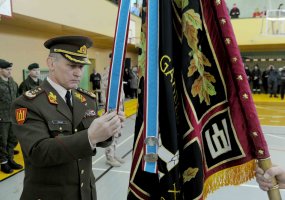 Sutikti ir apdovanoti misiją Afganistane baigę kariai  - 1