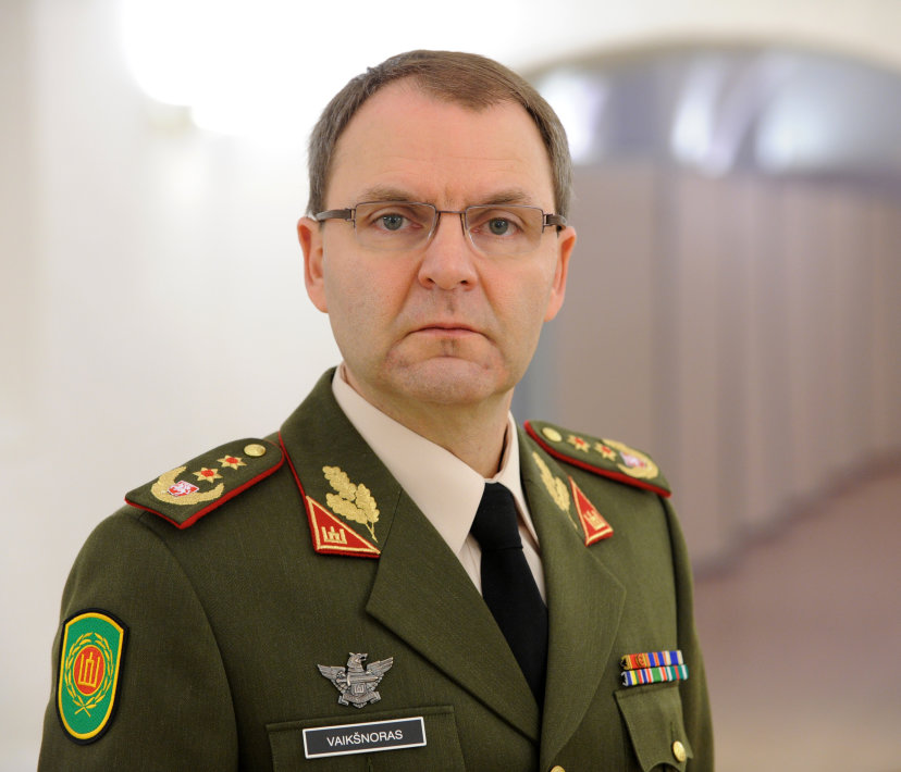 Gen. mjr. V. Vaikšnoras paskirtas NATO karinio komiteto dekanu