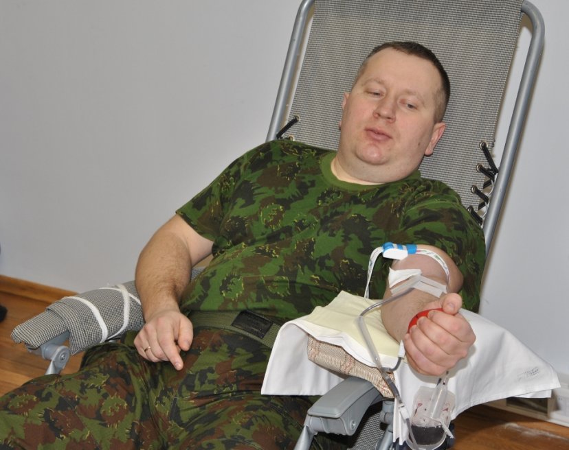 Lietuvos kariuomenės Jungtinio štabo kariai dalyvavo kraujo donorystės akcijoje
