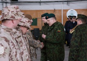 Į tarptautinę operaciją Afganistane išlydėta pirmoji Oro pajėgų mokymo grupė - 1