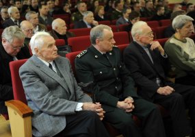 Karininkų ramovėje Vilniuje pristatyta knyga apie 1941 m. birželio sukilimą  - 3