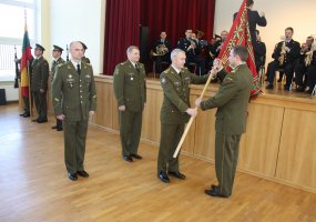 Puskarininkių mokykloje - viršininkų pasikeitimo ceremonija  - 1