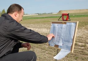 Aviacijos bazės kariai laikė karių fizinio parengtumo testą - 2
