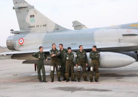 Kariuomenės ir visuomenės šventėje pirmą kartą dalyvaus NATO oro policijos kariai  - 2