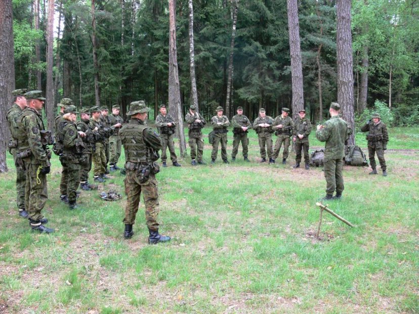 Vyko pirmosios Sausumos pajėgų Mokymo centro Individualių įgūdžių atnaujinimo pratybos
