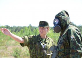 Moterys užima svarbią vietą tarptautinėse pratybose „Gintarinė viltis 2011 - 4