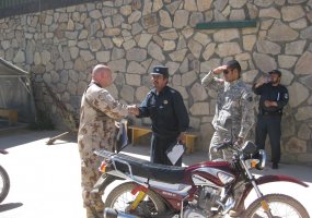 Goro provincijos policijai perduoti motociklai  - 2