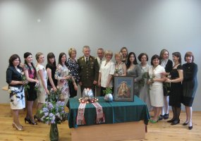 LDK Birutės Klaipėdos regiono karininkų šeimų moterų draugijos aukuras liepsnoja meile, tikėjimu... - 2