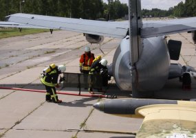 Per pratybas Aviacijos bazėje buvo tobulinami tarnybų veiksmai aviacinio incidento metu  - 1