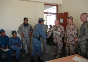 Paruošti pirmieji Goro provincijos policininkai paramedikai - 2