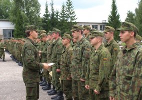 Pasibaigus kartotinėms pratyboms dešimt rezervo karių pareiškė norą grįžti į kariuomenę - 4