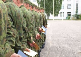 Pasibaigus kartotinėms pratyboms dešimt rezervo karių pareiškė norą grįžti į kariuomenę - 5