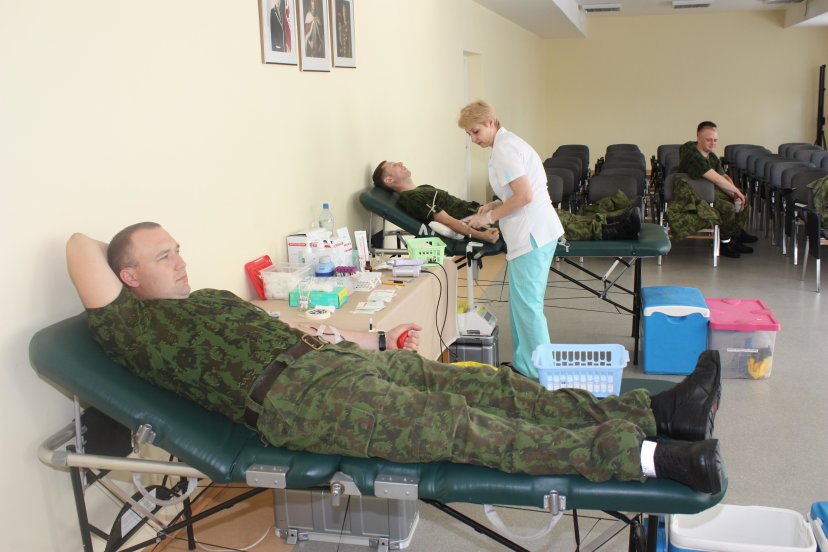 Lietuvos kariuomenės mokykloje - kraujo donoro diena