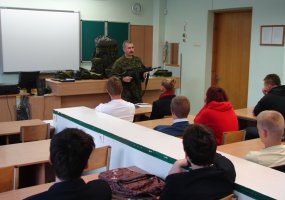 Kęstučio bataliono kariai pavadavo pedagogus - 2