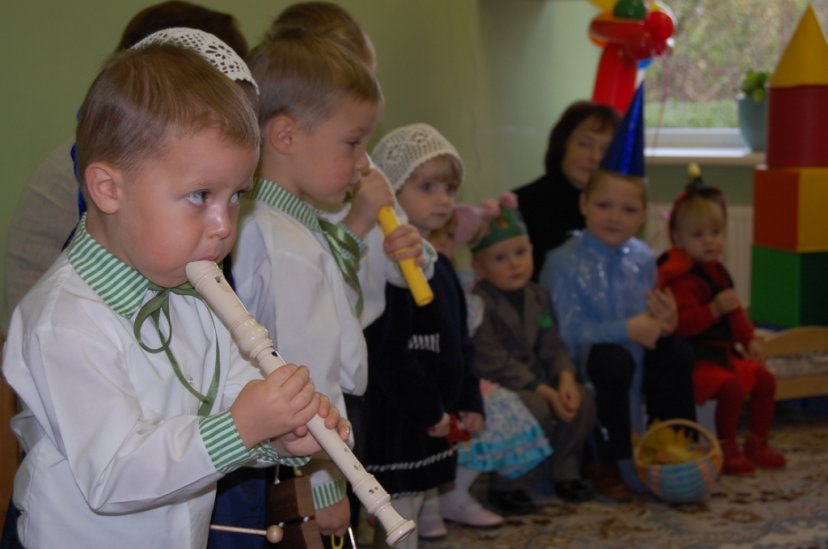 Lithuanian and Danish soldiers have visited baby orphanage 