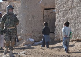 Lithuanian and Afghan troops jointly patrolled Ghor province  - 2