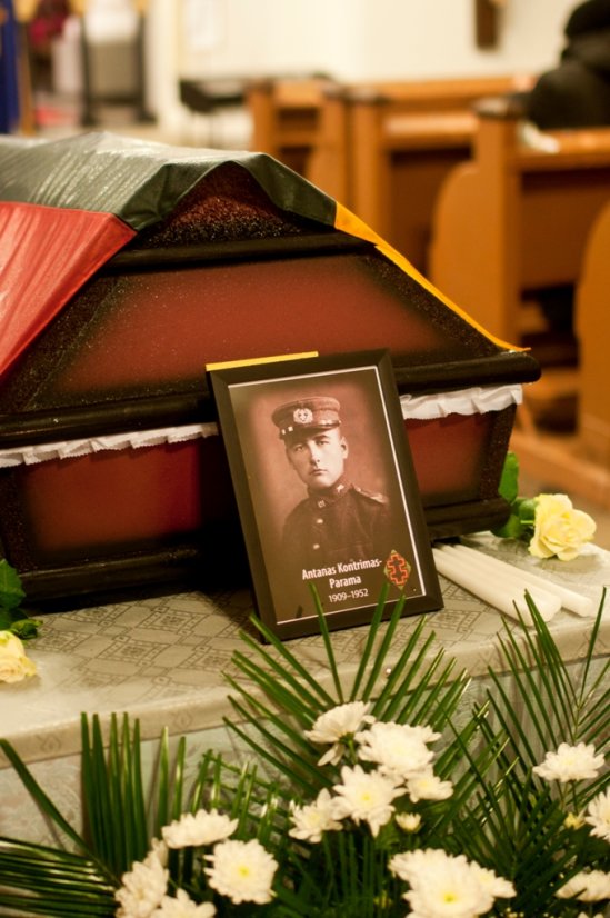 Rietavo kapinėse perlaidoti Lietuvos partizanų palaikai