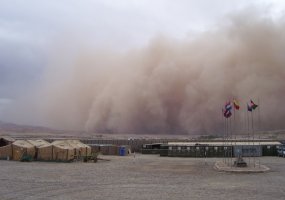 Rengdamiesi misijai Afganistane, kariai grumiasi su „smėlio audromis“ - 3