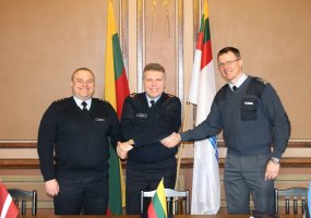 Baltijos šalių karinių oro pajėgų vadai pasirašė tolesnio bendradarbiavimo susitarimą  - 2