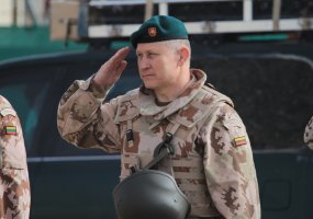 Kariuomenės vadas gen. ltn. A. Pocius aplankė Goro provincijoje Afganistane tarnaujančius... - 1