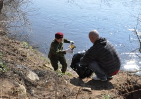 Akcija  „Darom 2012“ suvienijo karius savanorius ir JAV ambasados darbuotojus bendram tikslui - 1