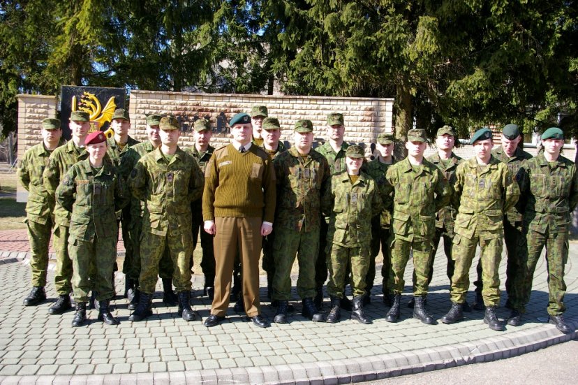 Dragūnų batalione įteikti 177 Pratybų planavimo kurso baigimo pažymėjimai