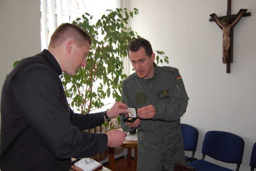 CHARITY FROM A SOLDIER OF THE GERMANY AIR FORCE