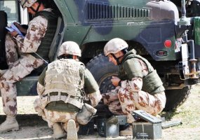 PAG-15 išminuotojai sunaikino Čagčarane rastas aviacines bombas  - 1