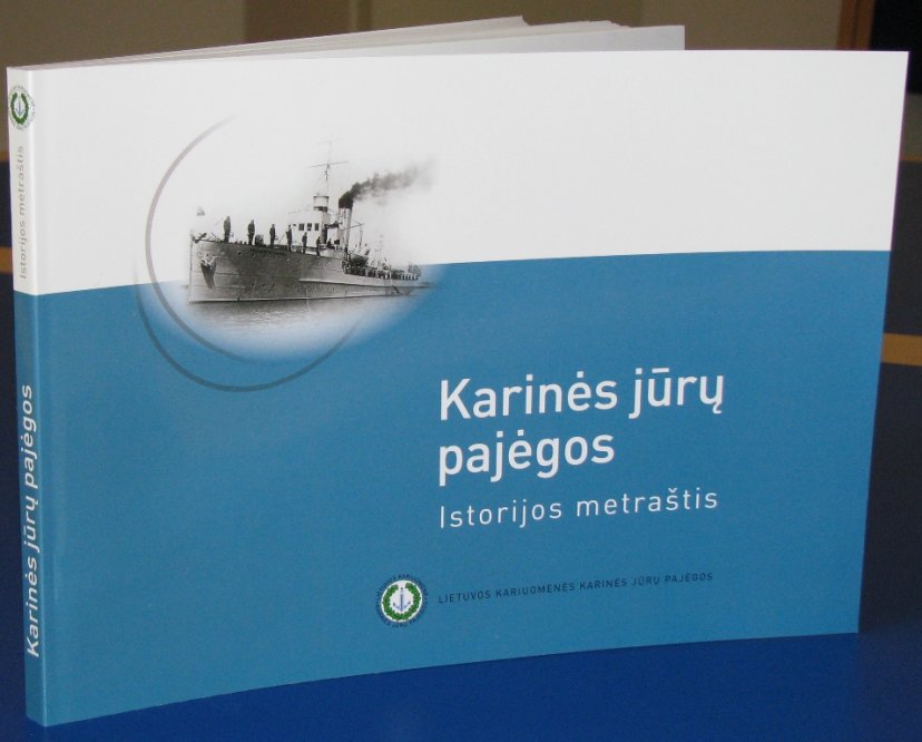 Visuomenei buvo pristatytas Karinių jūrų pajėgų istorijos metraštis